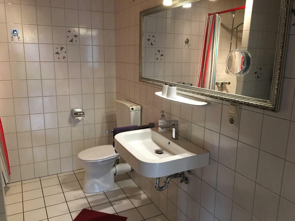 Ferienwohnung Martina Zell an der Mosel Ngoại thất bức ảnh